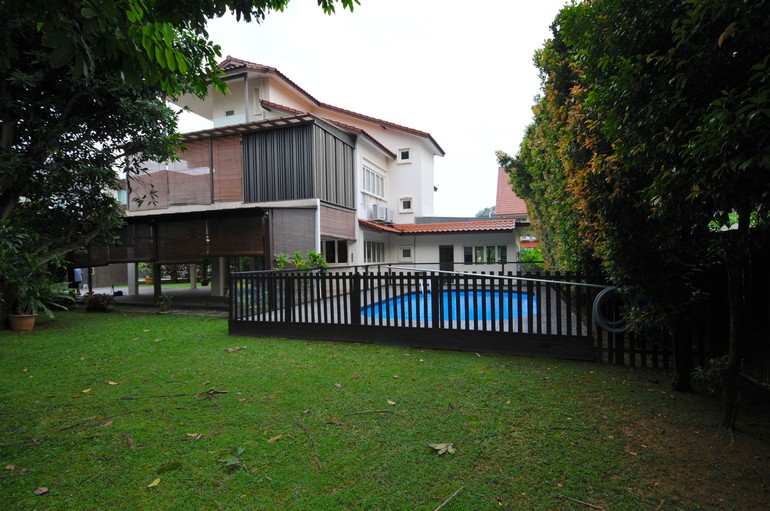 Landed Property for Sale Watten Bungalow 3mins to MRT